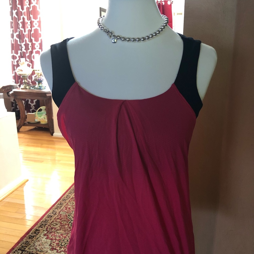 Lululemon Athletica Top.